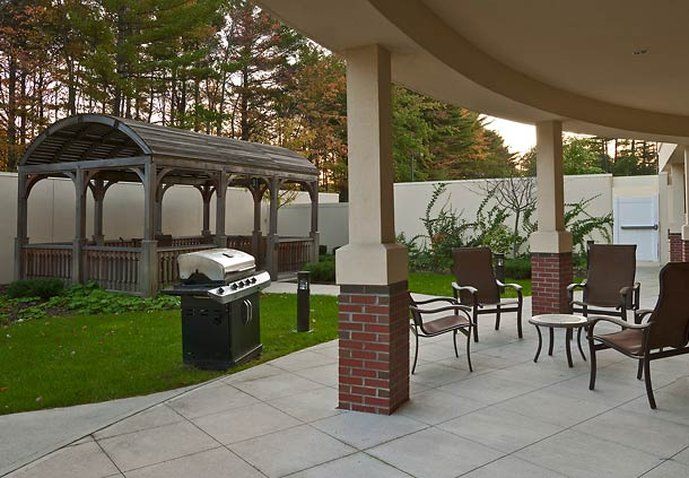 Courtyard By Marriott Portland Airport Hotel South Portland Exterior photo